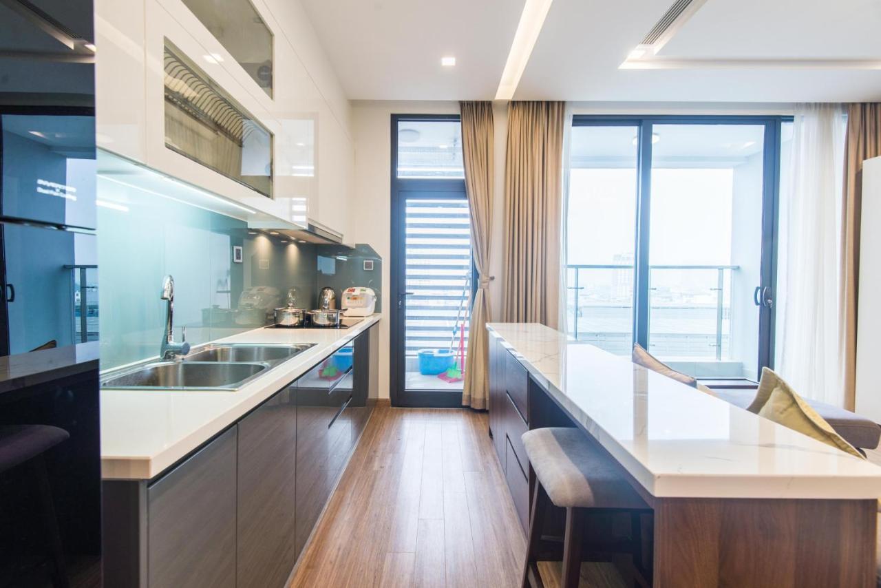 Premium Apartment Vinhomes Metropolis Badinh ハノイ市 エクステリア 写真