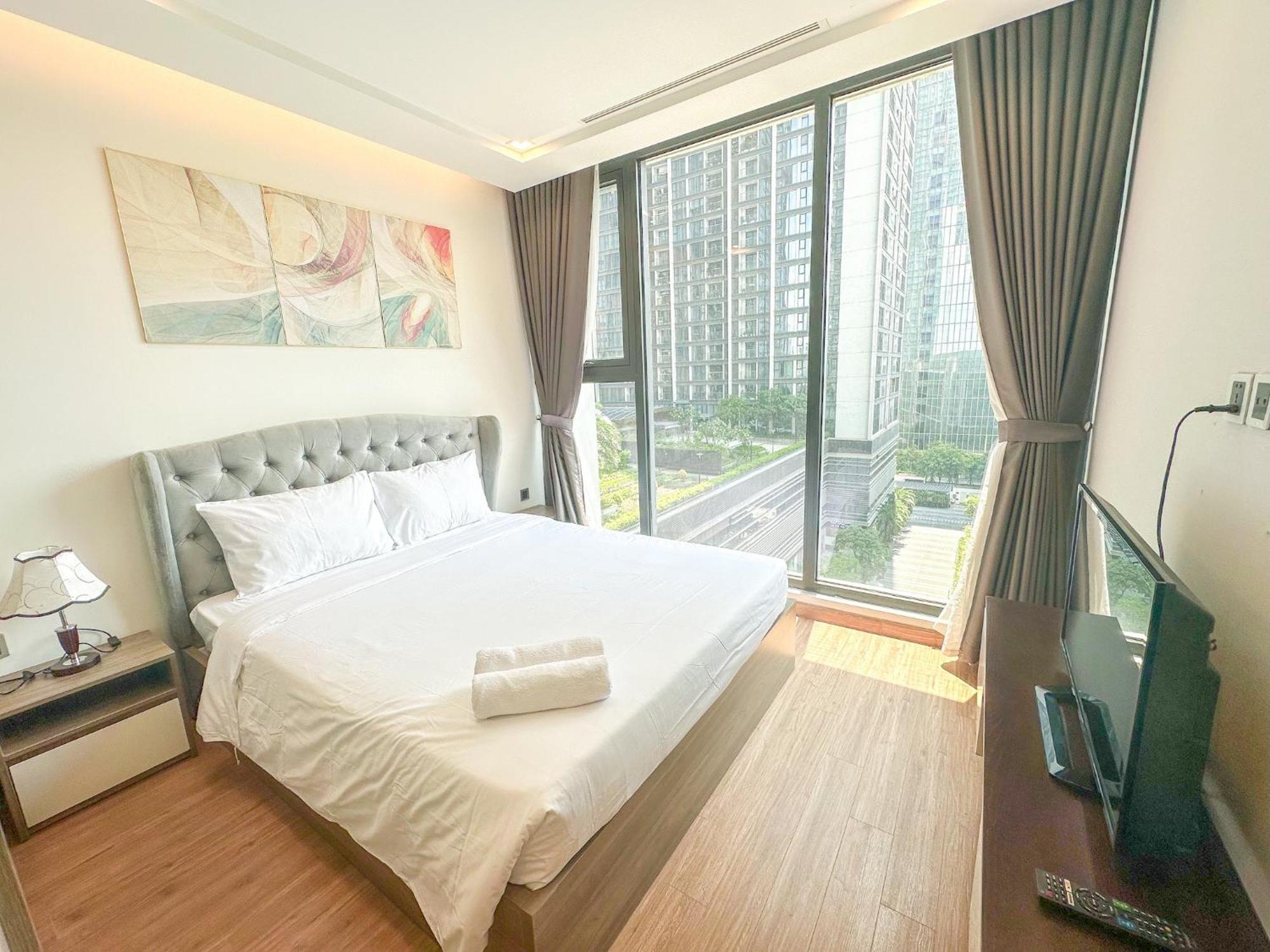 Premium Apartment Vinhomes Metropolis Badinh ハノイ市 エクステリア 写真